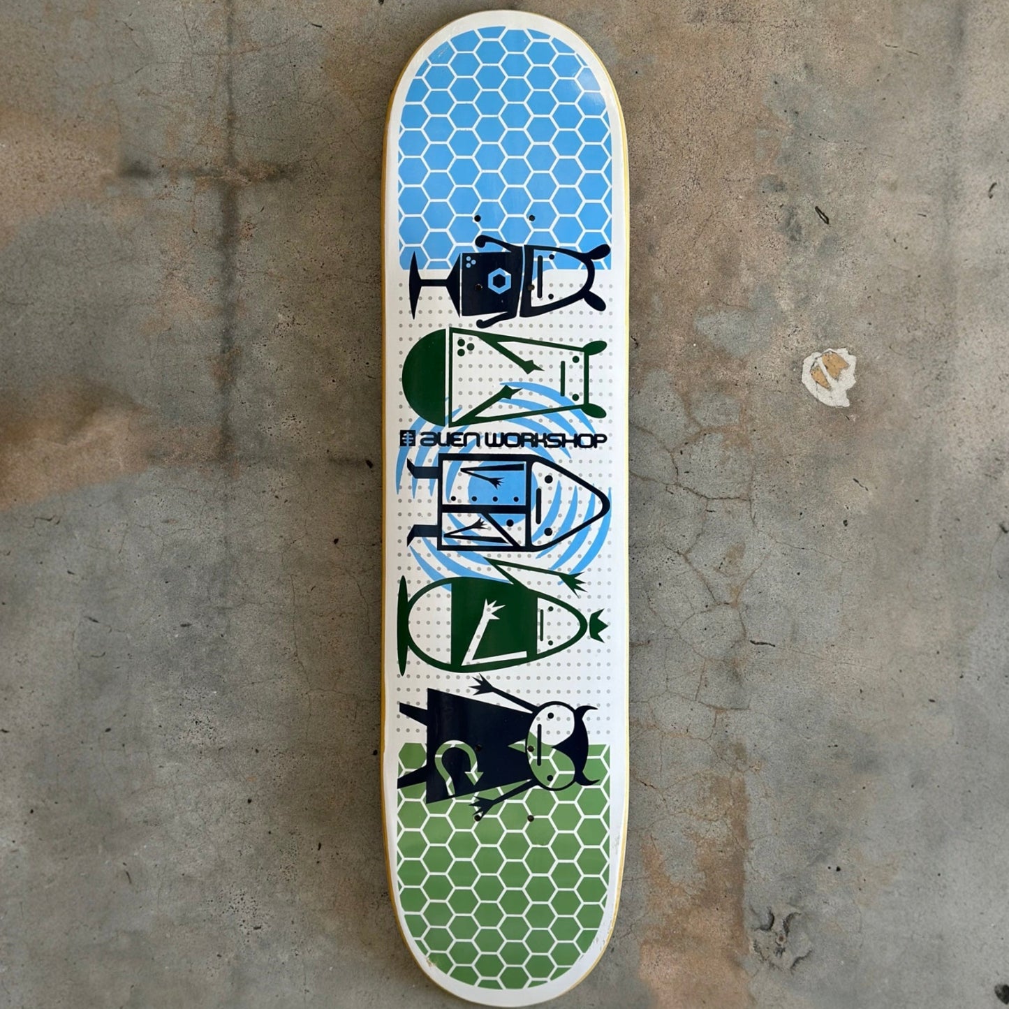 2001 Alien Workshop Chickenwire Logo Board