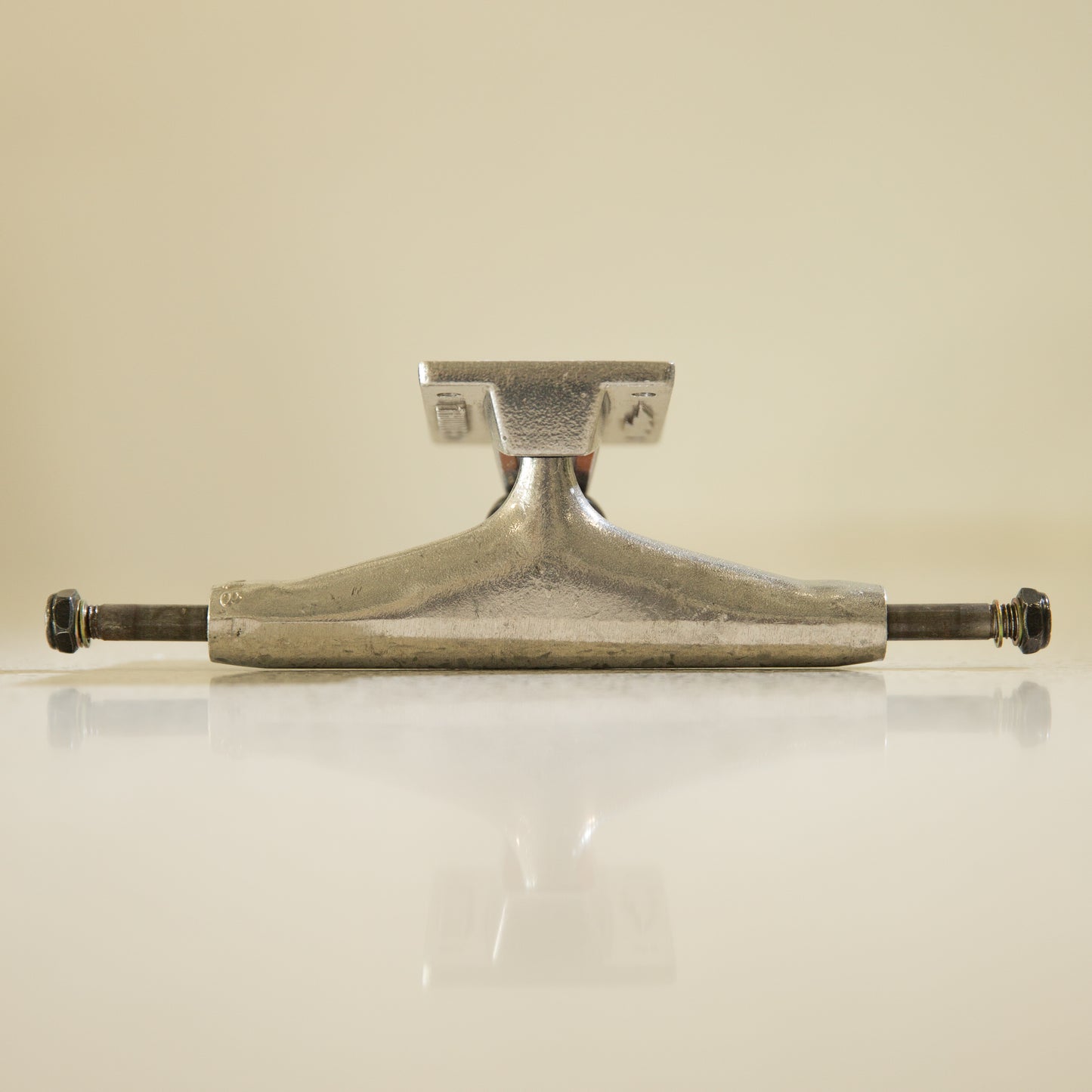 Thunder Trucks 147 Polished Silver Team Editions Set