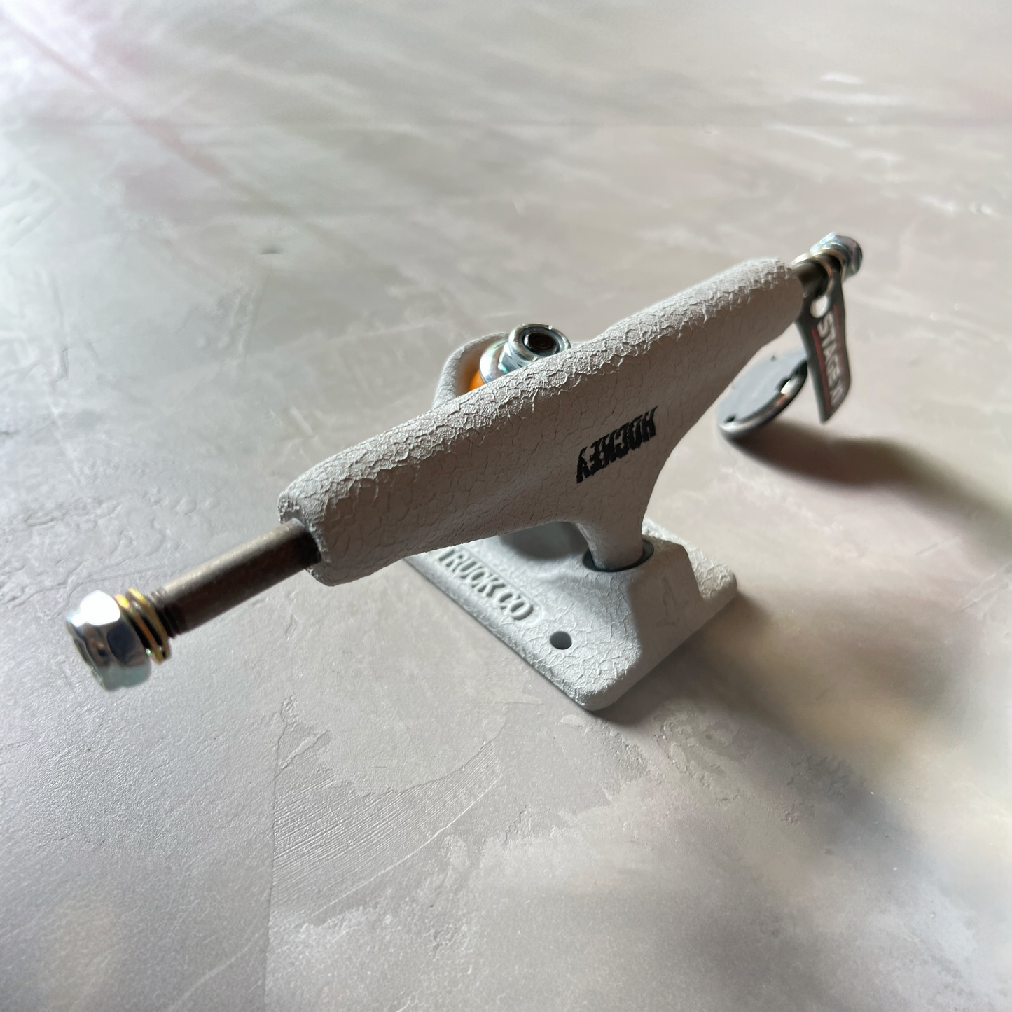 Independent Trucks x Hockey Skateboards Stage 11 144 Set