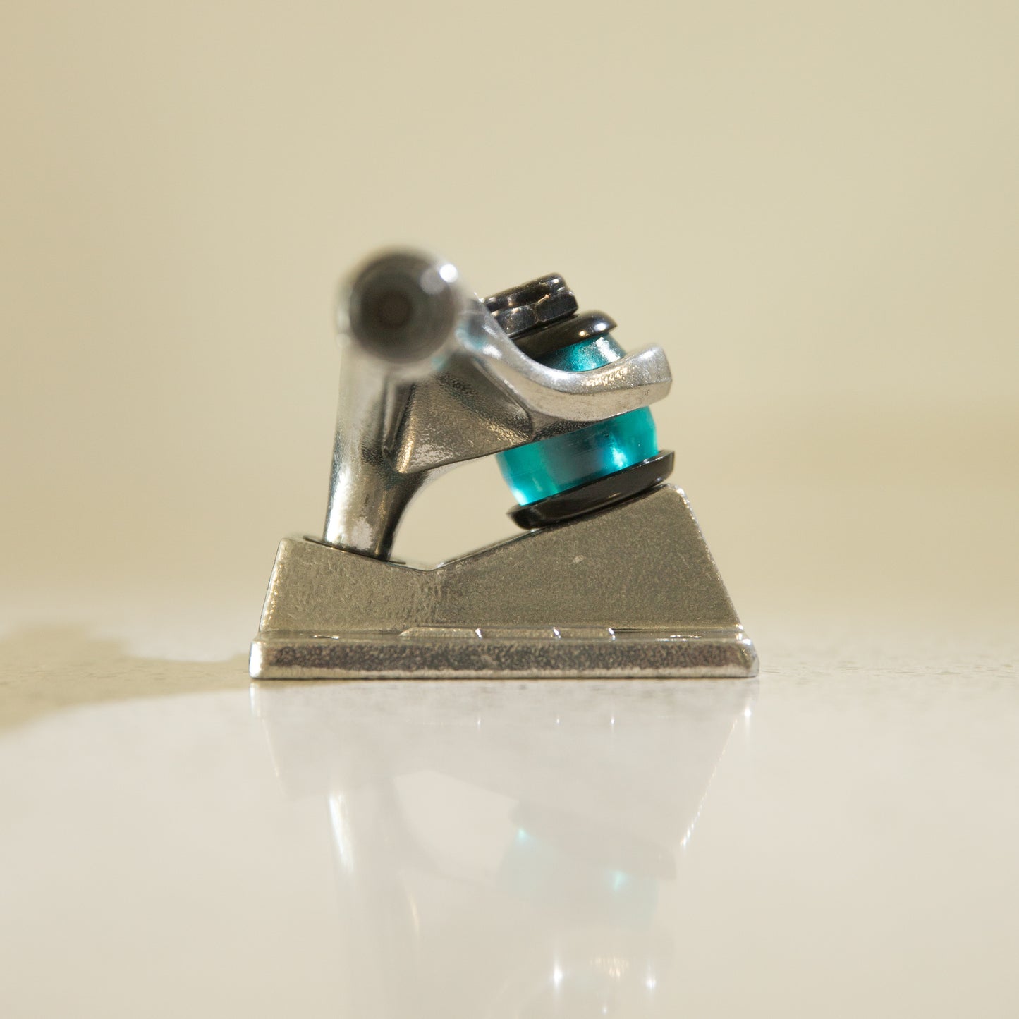Thunder Trucks 147 Polished Silver Team Editions Set