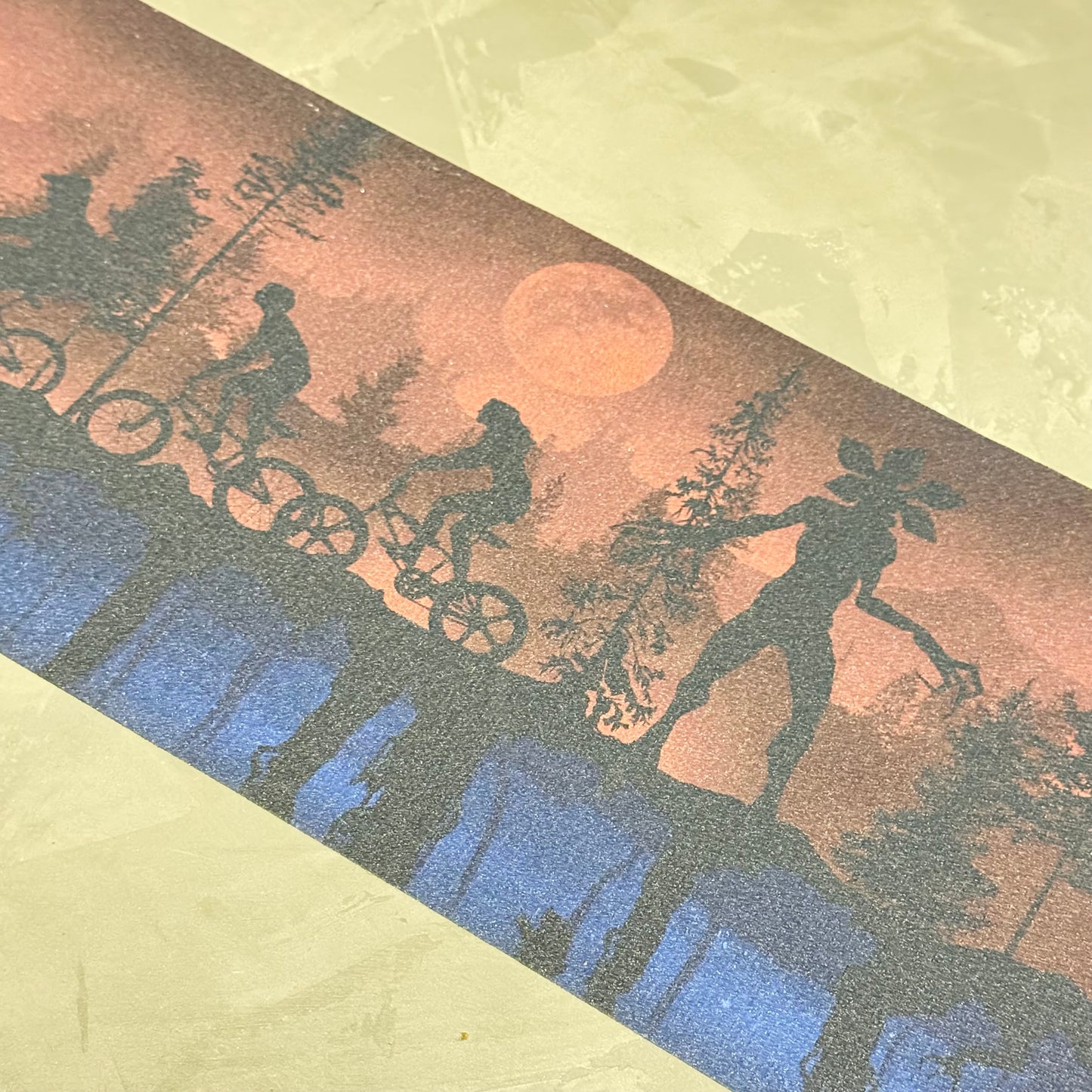 Stranger Things Mob Griptape 9” x 33”