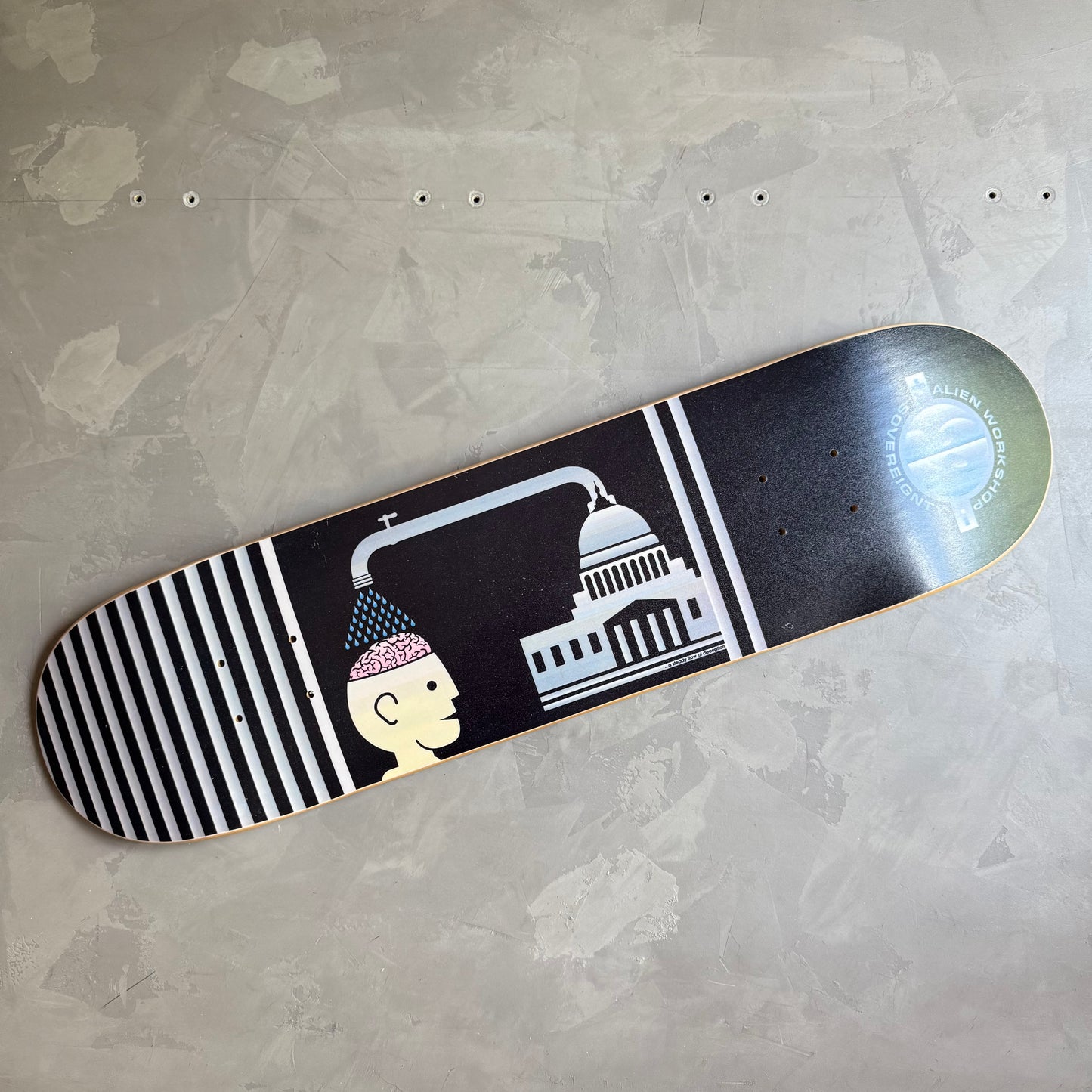 Alien Workshop Brainwash Slick Board
