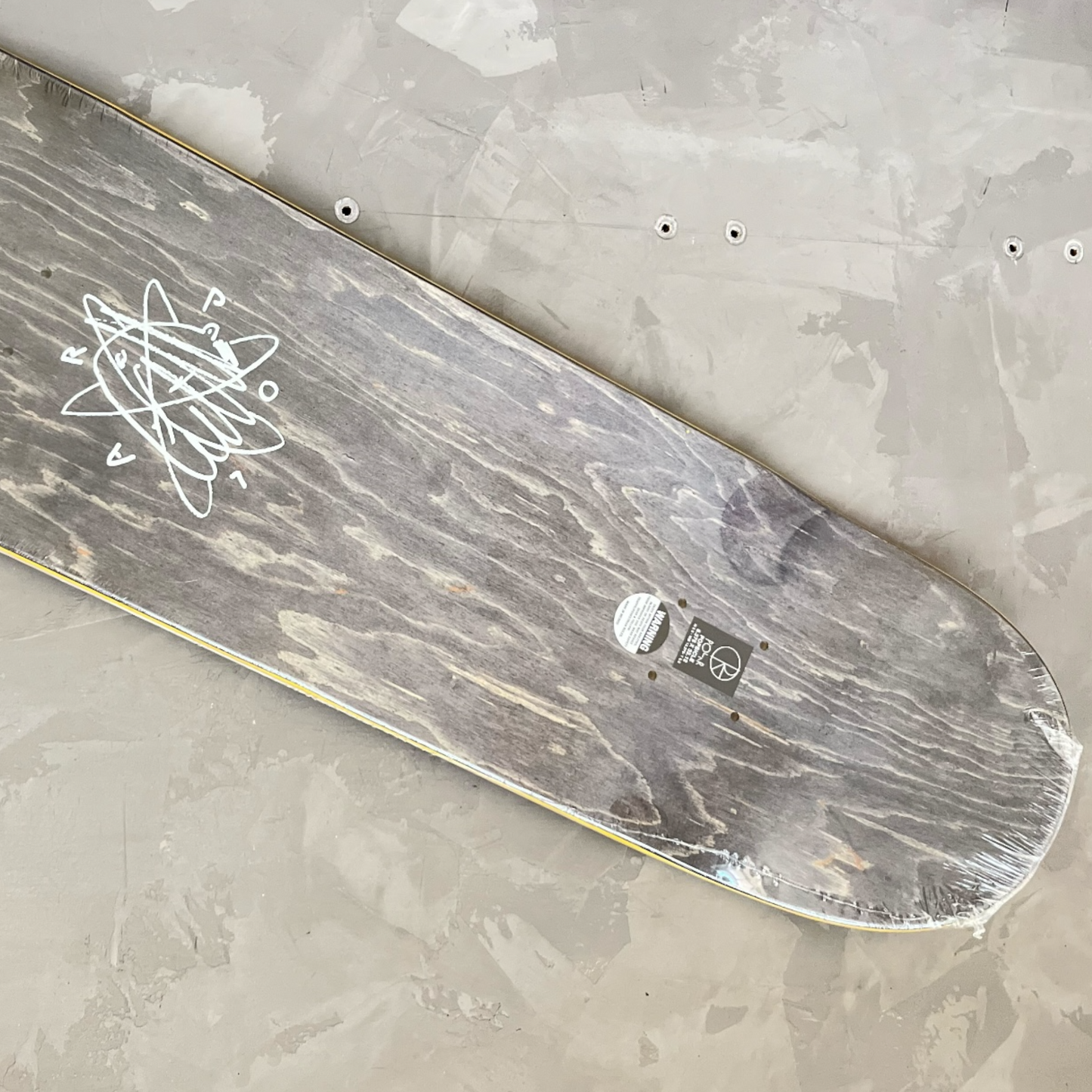 Polar Skate Co Roman Gonzales Stay In Motion - Yellow Deck (GRIP INCLUDED)