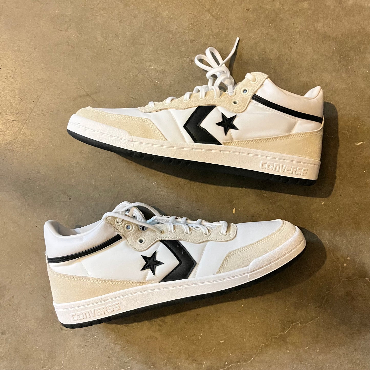 Converse CONS Fastbreak Pro Mid - White/Black/Egret