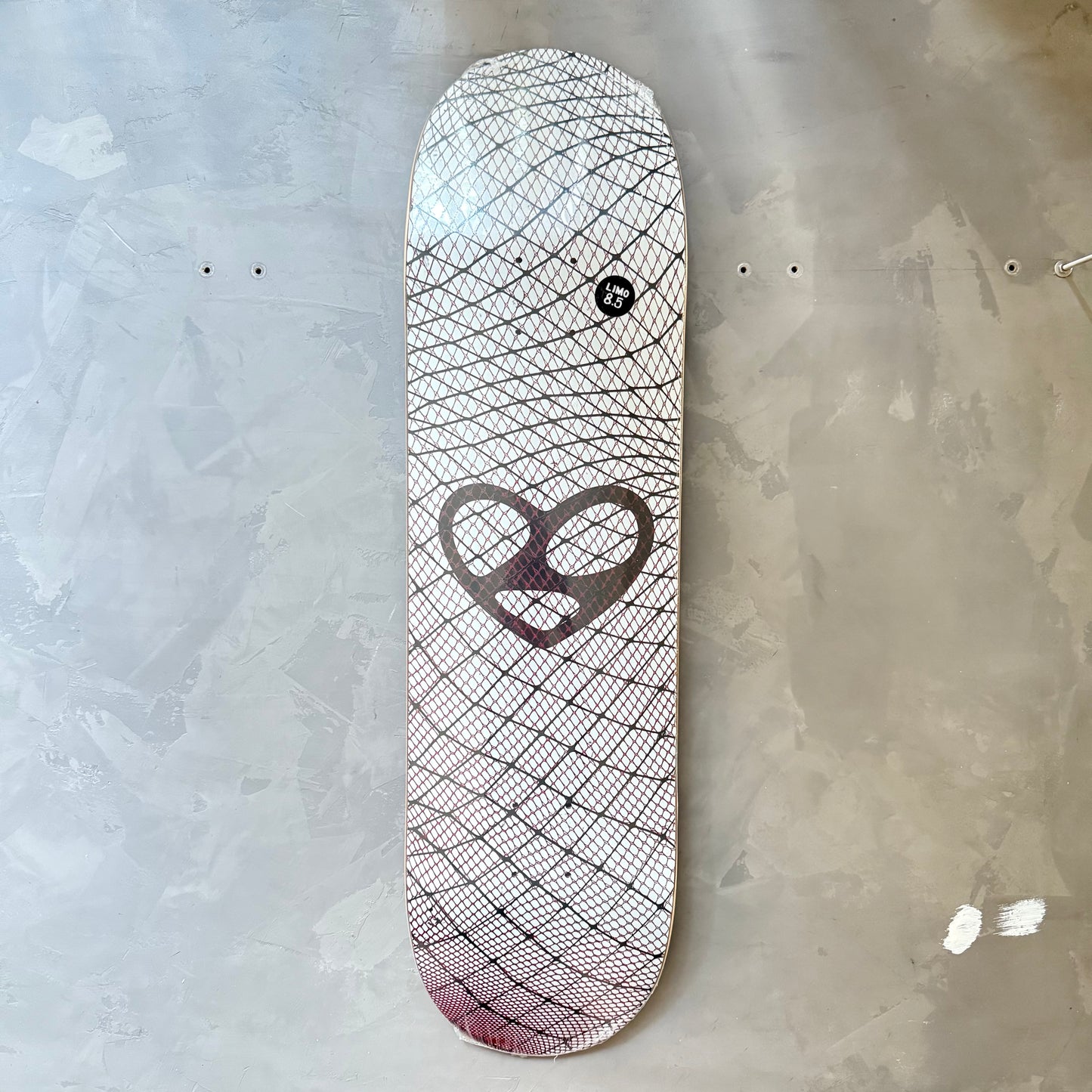 Limosine Temptress - Max Palmer Deck (GRIP INCLUDED)